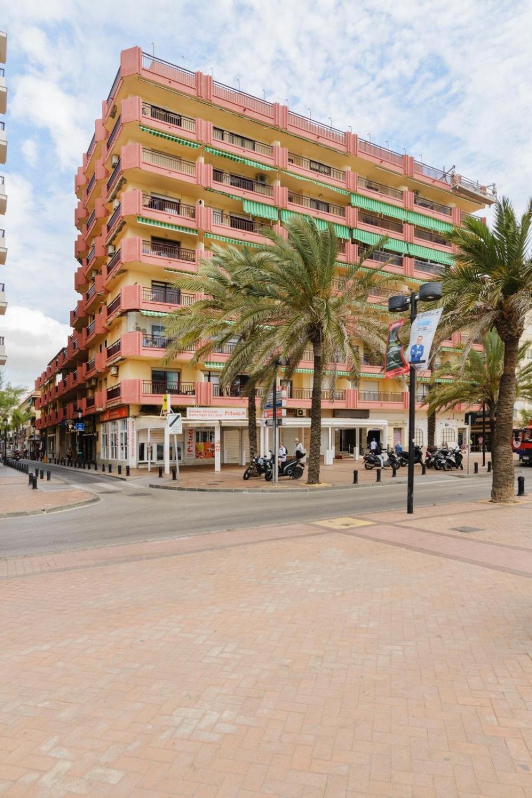 Apartamento Primera Linea De Playa Fuengirola Zewnętrze zdjęcie
